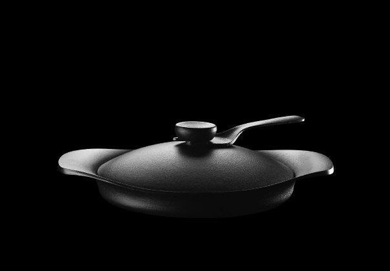 Southern Yoo Chong Li iron frying pan 22cm - Small Plates & Saucers - Other Metals Black