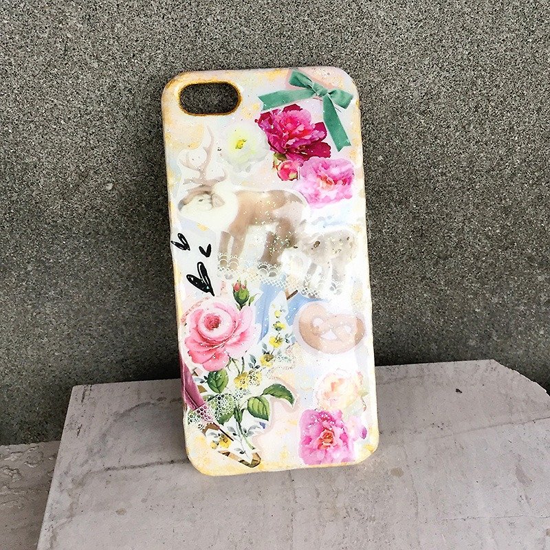 ファンタジートナカイと花 - ココデザート//面白い女の子COLLAGE ART iPhone 5 / 5S電話のシェルのコラージュを愛します - スマホケース - プラスチック 