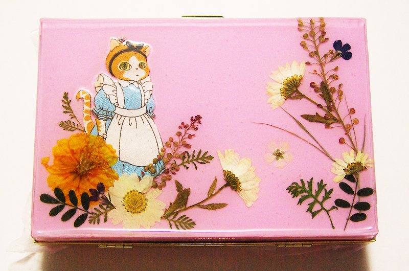 Yahua Pressed Flowers Clutch / Alice in the wonderland / Cat - Clutch Bags - Plants & Flowers Multicolor