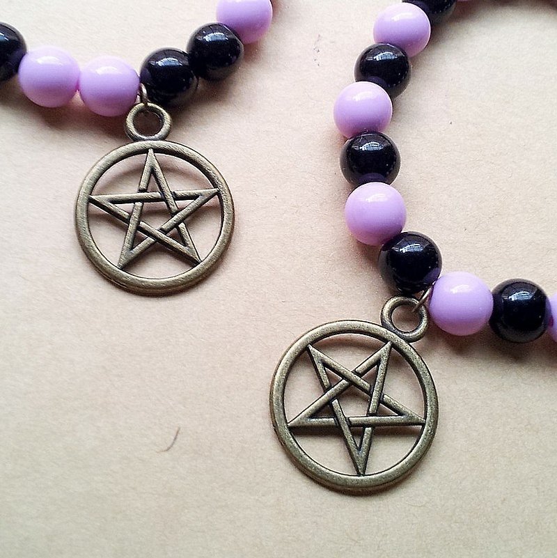 Bearded little star - mysterious pentagram ★ beaded bracelet - Bracelets - Other Materials Purple