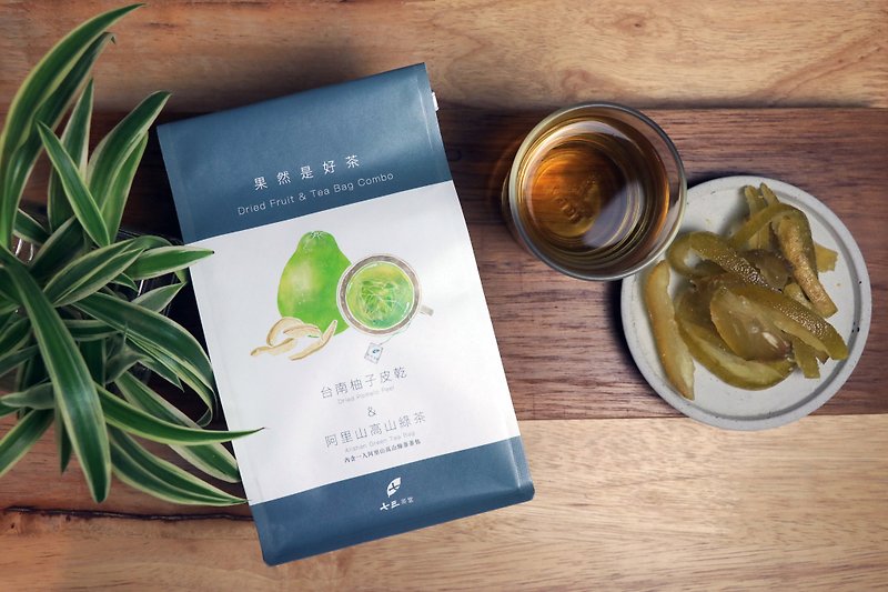 【果然是好茶】台南柚子皮乾+阿里山高山綠茶 - 水果乾 - 紙 多色