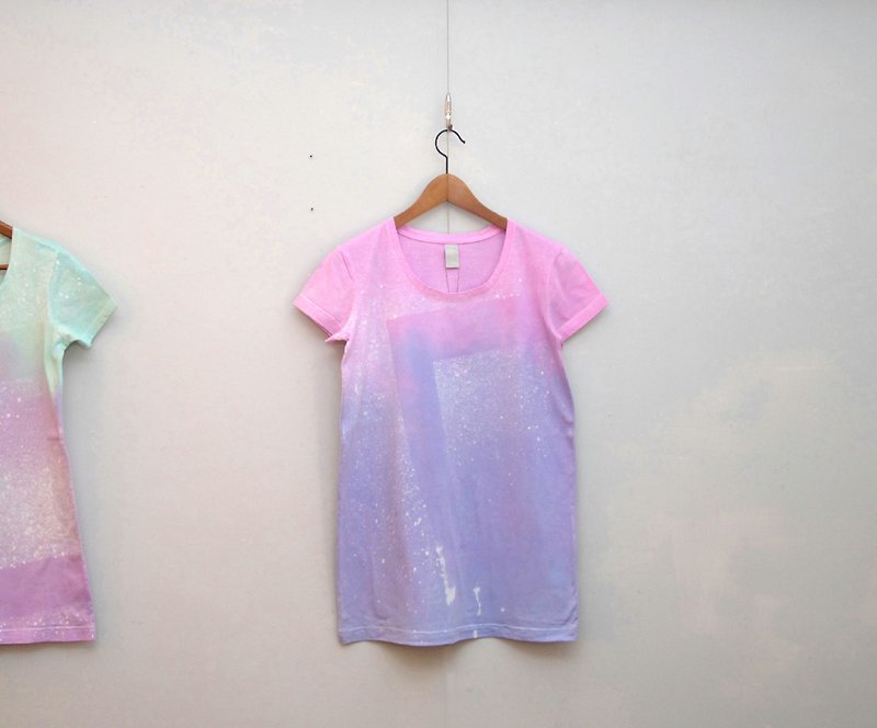 JainJain hand-dyed T-shirt (girls longboard S) - Women's T-Shirts - Other Materials Multicolor