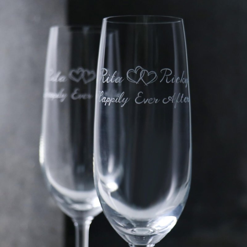 (一對價)210cc【永恆之心】LOVE心心相印香檳婚禮對杯 - 酒杯/酒器 - 玻璃 黑色