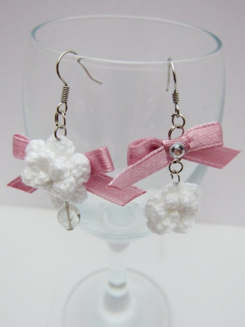 White roses bow. Asymmetric earrings (spot) - Earrings & Clip-ons - Acrylic Pink