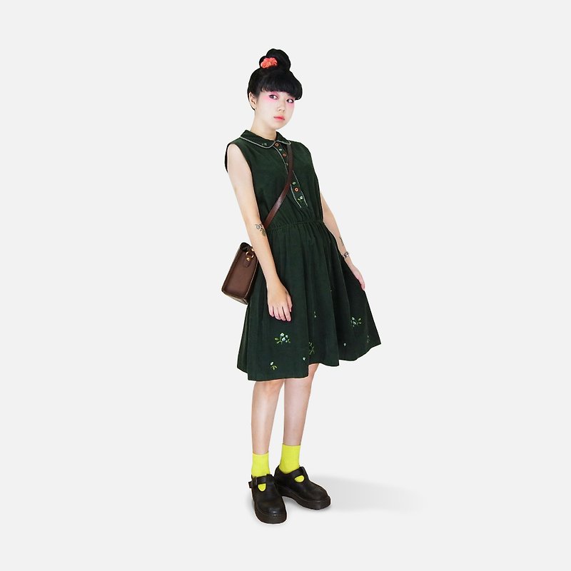 A‧PRANK: DOLLY :: VINTAGE retro with small dark green embroidery pattern waisted corduroy sleeveless vintage mini dress - One Piece Dresses - Cotton & Hemp Green