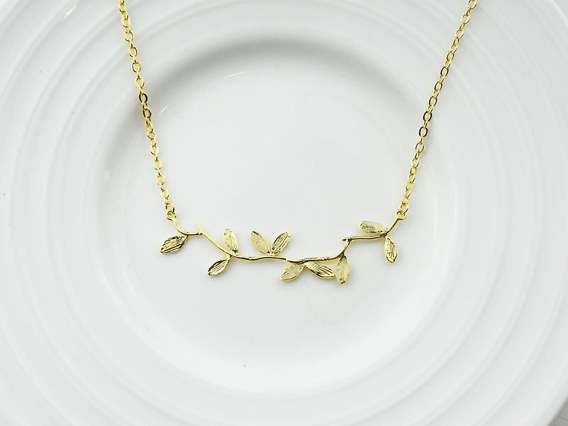 Little branch (k gold plated necklace) - C percent handmade jewelry