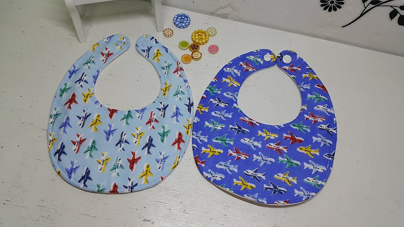 Aircraft lined up double gauze bibs - Bibs - Other Materials Multicolor