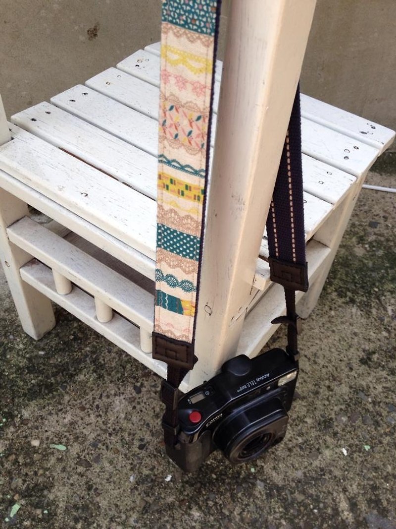 ﹝ Clare ﹞ lace cloth hand-made paper tape style camera strap - Camera Straps & Stands - Other Materials Blue
