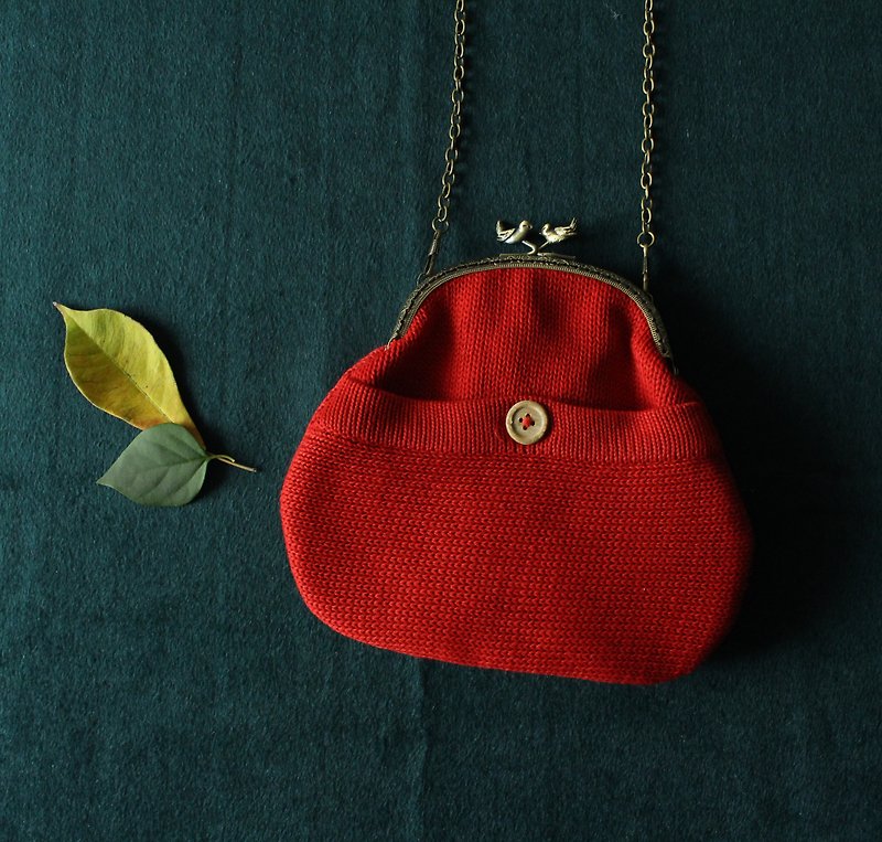 4.5 has hekou gold package - Reconstruction buttons red knitting bag series - กระเป๋าแมสเซนเจอร์ - วัสดุอื่นๆ สีแดง