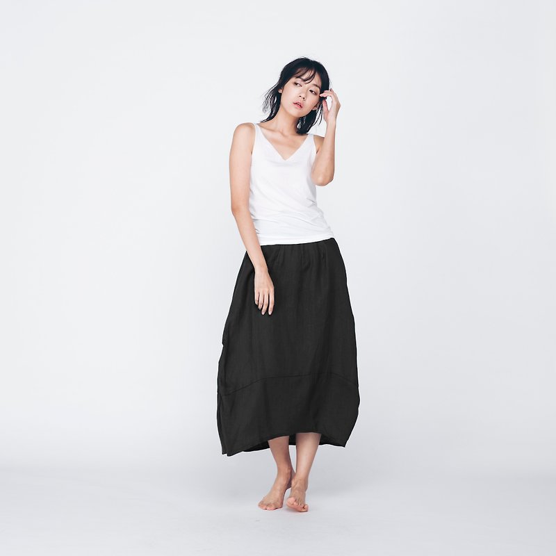 Side ruched midi skirt - Black - กระโปรง - ผ้าฝ้าย/ผ้าลินิน สีดำ