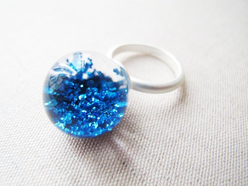 * Rosy Garden * ocean deep blue sequins glass ball ring - General Rings - Glass Blue
