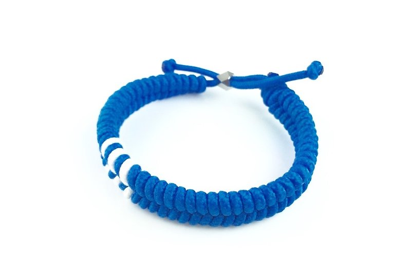 「藍色底白條紋編織手環」 - 手鍊/手環 - 棉．麻 藍色