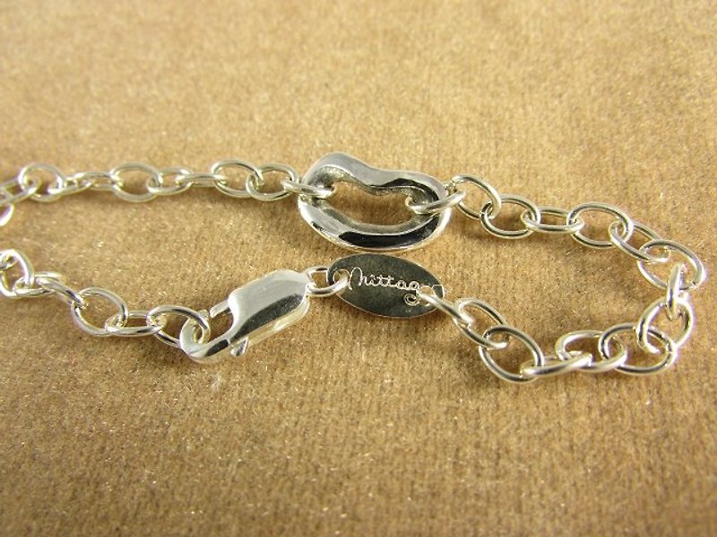 laughing heart bracelet | mittag jewelry - สร้อยข้อมือ - เงิน สีเงิน