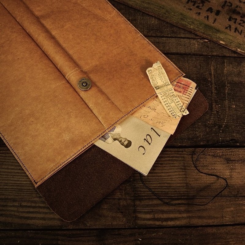 Wax pattern antique leather-A4 file bag - อื่นๆ - วัสดุอื่นๆ สีนำ้ตาล