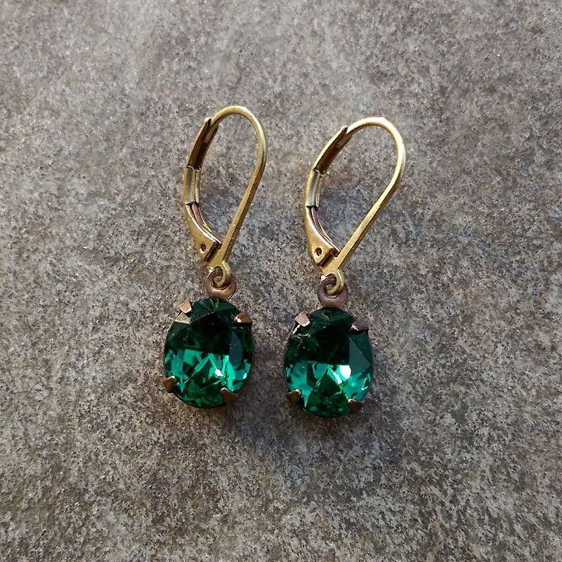 深綠橢圓型古董玻璃耳環 - 耳環/耳夾 - 寶石 