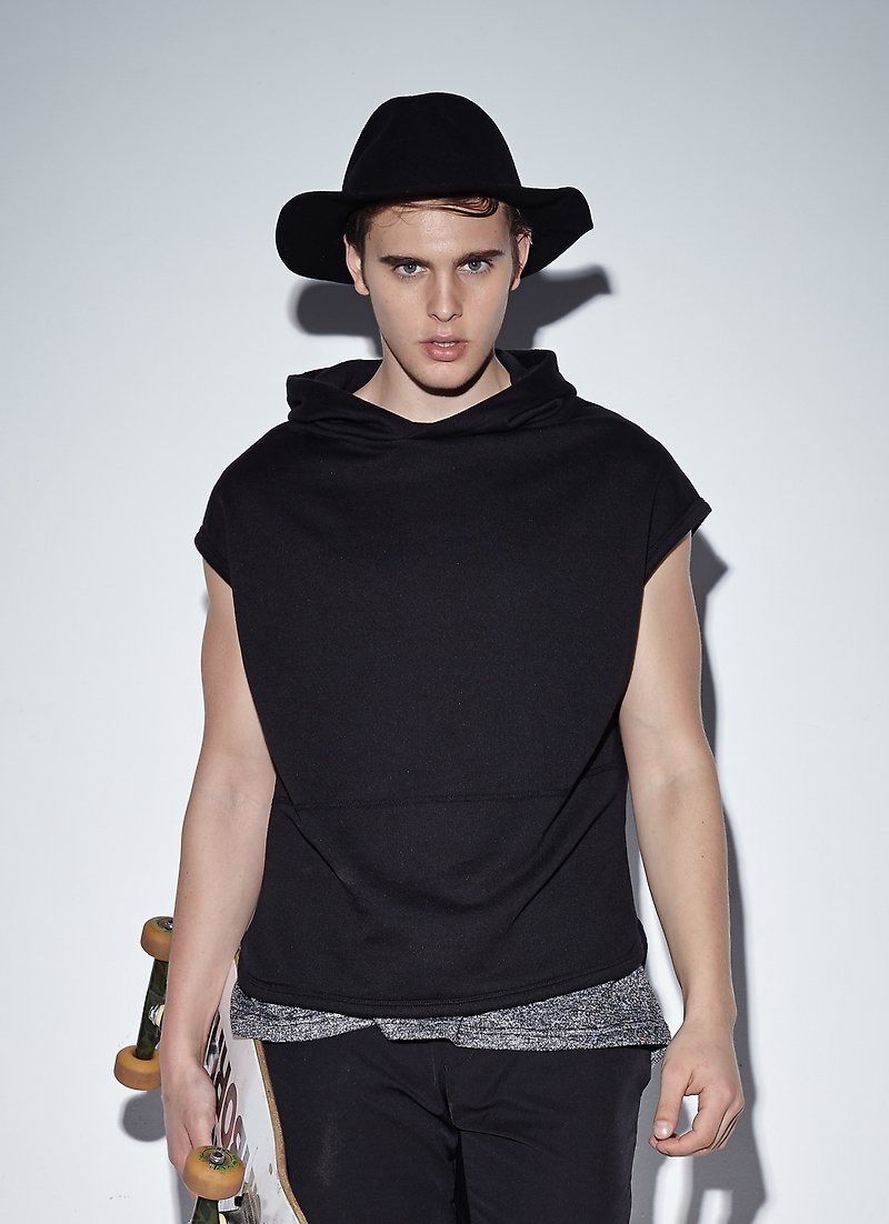 Stone'As 2013 A/W Collection Hoodie Vest / 連帽背心 tee - เสื้อกั๊กผู้หญิง - วัสดุอื่นๆ สีดำ
