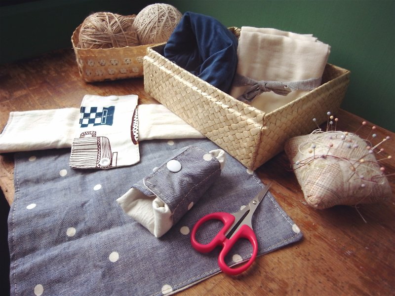 cloth sanitary napkin travel folding cotton handmade - Feminine Products - Other Materials Orange