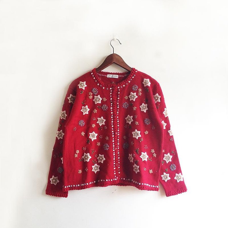 * * Ancient Witchcraft of sweater coat with red embroidery short version - สเวตเตอร์ผู้หญิง - วัสดุอื่นๆ สีแดง