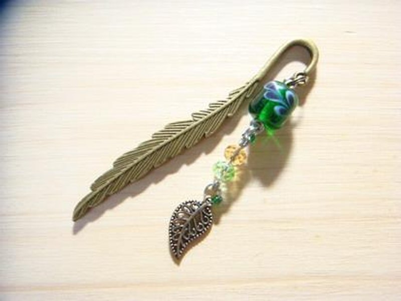 Yuzi Lin Liuli-Feather Bookmark (Small)-Missing - Bookmarks - Glass Green