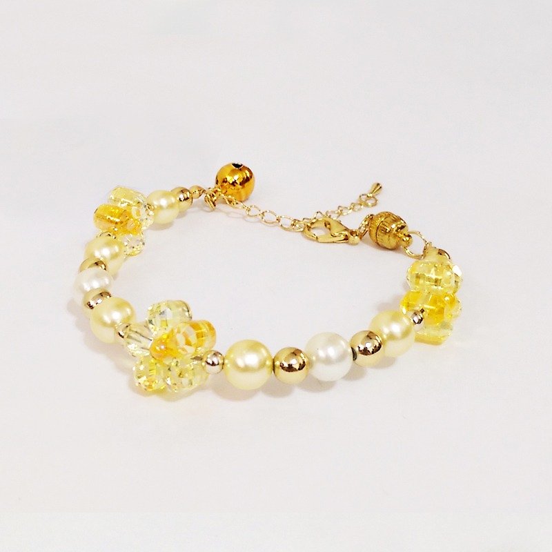 Ella Wang Design Small Flower Pearl Necklace-Yellow Cat Necklace Cat Collar - ปลอกคอ - พลาสติก สีเหลือง
