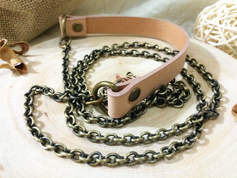 Decompression hand-made bronze leather chain strap-original leather thin chain suitable for small mouth gold - อื่นๆ - หนังแท้ สีกากี