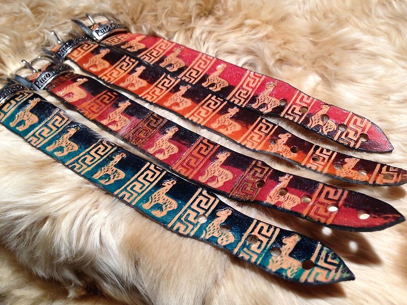 Hand-dyed alpaca pattern leather bracelet - Bracelets - Other Materials Khaki