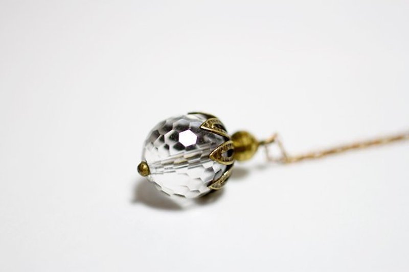 透明水晶果實項鍊 天然水晶/黃銅 - 項鍊 - 寶石 白色