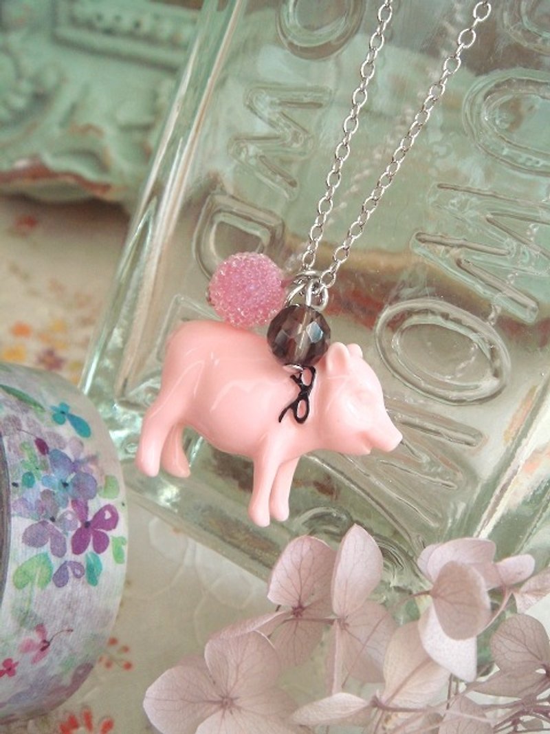 Garohands bow tie pink piggy gift handle long chain A019 - Necklaces - Other Materials Pink