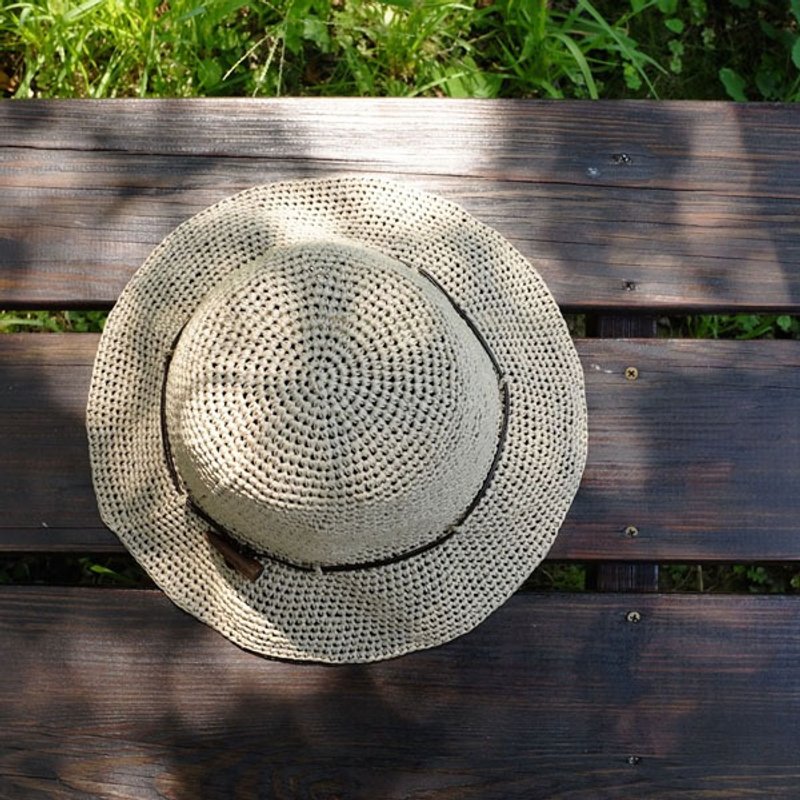 Go for a walk together. Japan and paper hat - Hats & Caps - Paper Brown