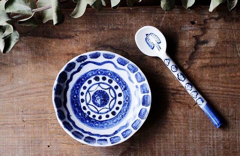 Blue flowers ⊙ shallow ceramic dish - Pottery & Ceramics - Other Materials Blue