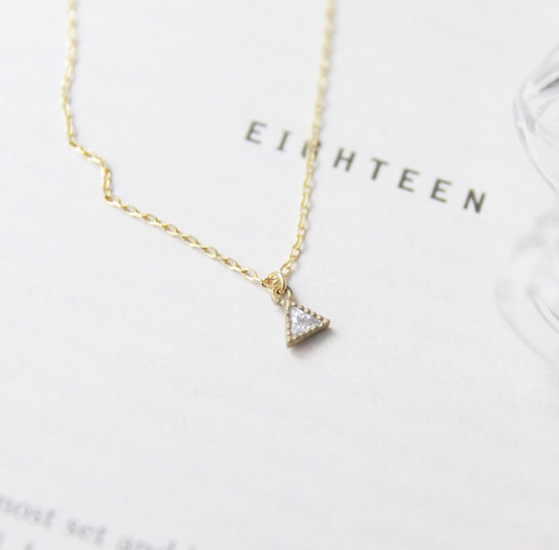 Zircon Single Diamond Trimming Block Gold Necklace