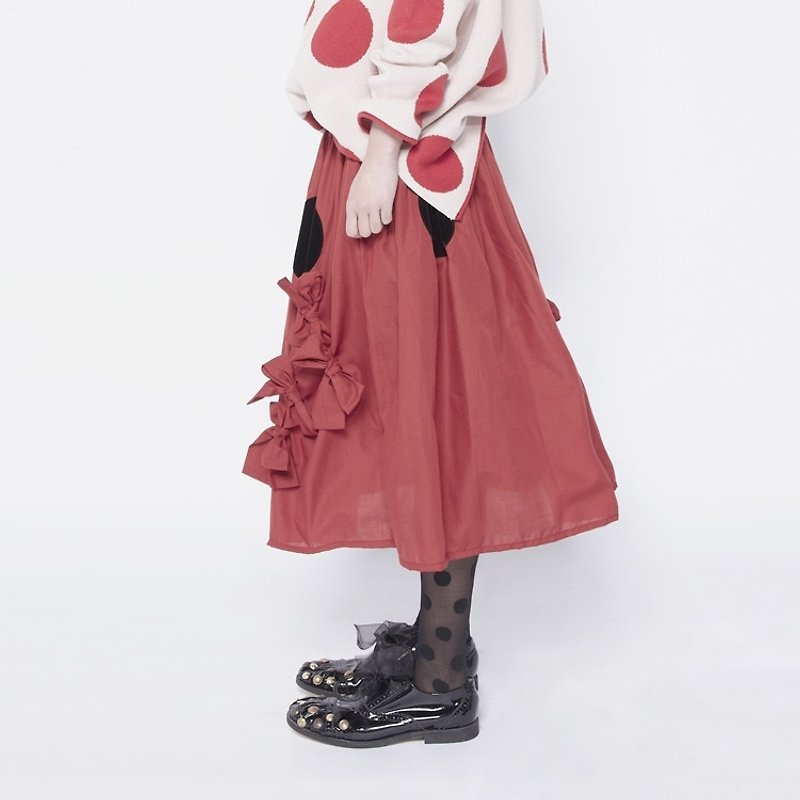 紅色小禮物長褶裙 - Skirts - Cotton & Hemp Red