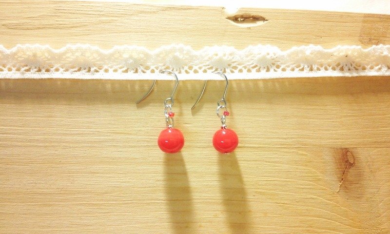 柚子林琉璃 - 百搭琉璃耳環系列 - 櫻桃紅 - 可改夾式 - 耳環/耳夾 - 玻璃 紅色