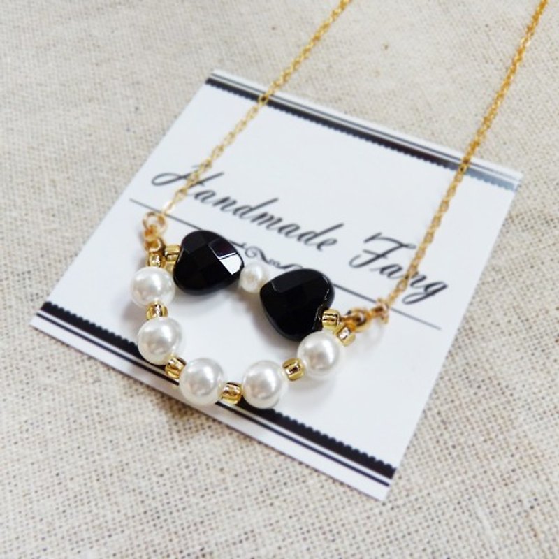 ❖FANG❖ Jane [heart] Agate black pearl necklace - Necklaces - Other Materials White