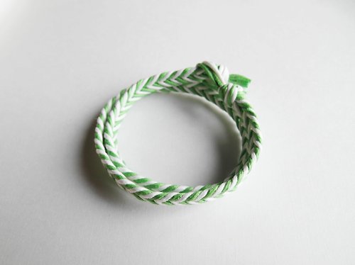 zoeshop-handmade 迴圈 / 手工編織手環