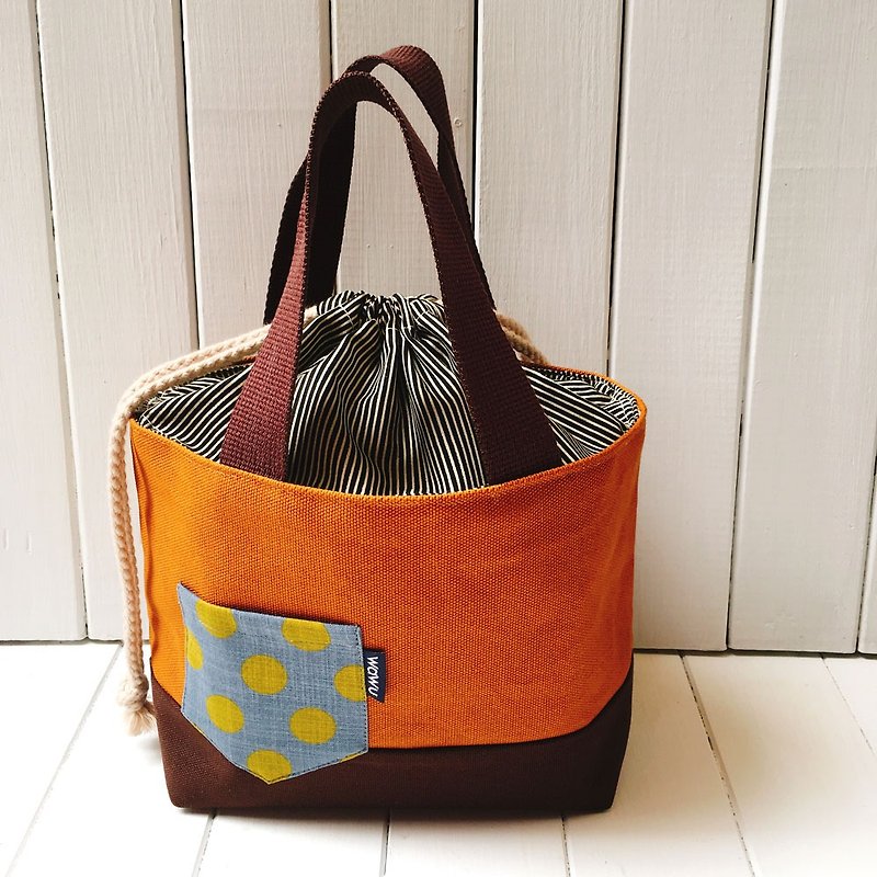 Drawstring Tote Bag (Saddle Brown) Brunch, Lunch Bags Made to Order* - กระเป๋าถือ - ผ้าฝ้าย/ผ้าลินิน สีนำ้ตาล