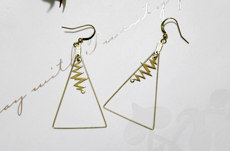 Pure brass <Lightning Triangle> - Hook earrings << European and American style>> - ต่างหู - โลหะ สีทอง