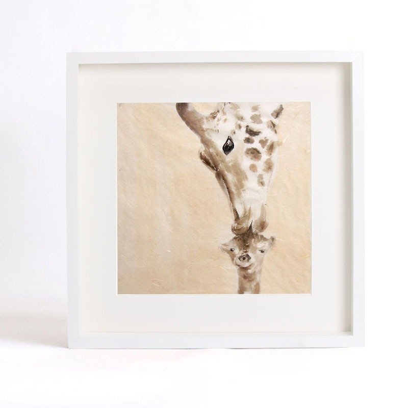 Original ink painting "Warm Family" series-Kiss my baby My dearest baby (giraffe)-Home decoration picture frame with frame (35.5cm with frame) - โปสเตอร์ - กระดาษ สีเขียว