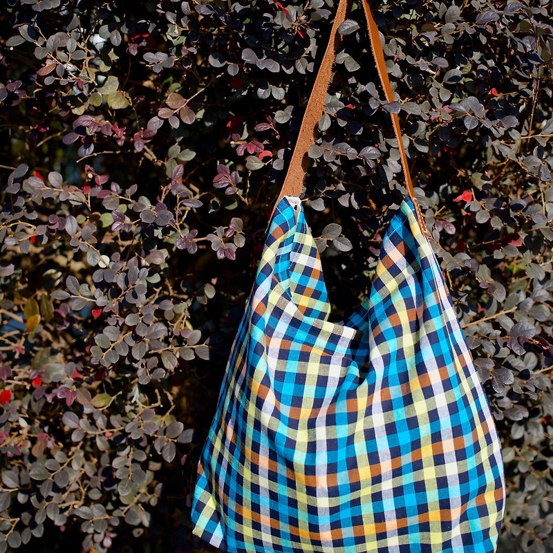 eversible shoulder bag with brown leather strap - Messenger Bags & Sling Bags - Cotton & Hemp Blue