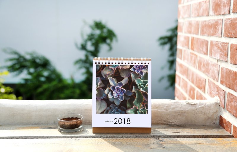 【客製化桌曆】預付序號 - 日曆/月曆/年曆 - 紙 