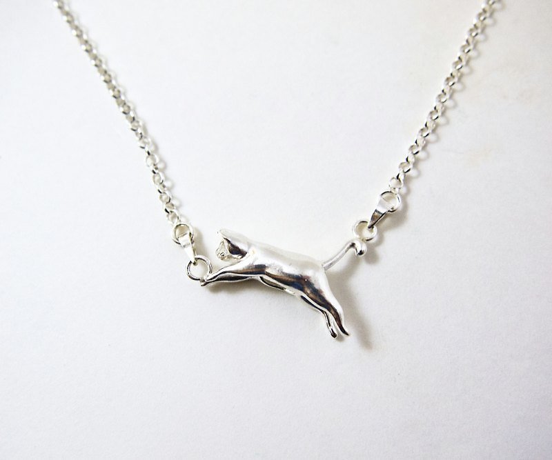 Unique Silver Jumping Cat Necklace Cat Lover Gift For Her Friend Date Birthday - สร้อยคอ - เงินแท้ สีเงิน