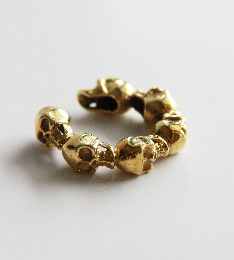 Full Skulls Hand Ring / Jewelry - General Rings - Other Metals Gold