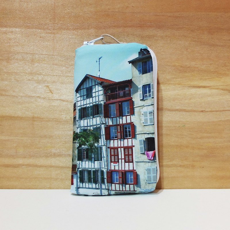 【Travel well】Mobile phone case (small)◆◇◆Basque’s blood◆◇◆ - Phone Cases - Other Materials Blue