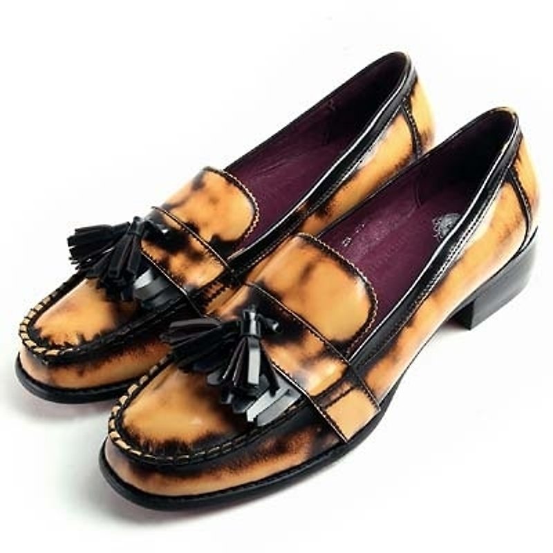 e'cho. Classic neutral color gold tassel loafers ║Ec16 - Women's Leather Shoes - Other Materials Red