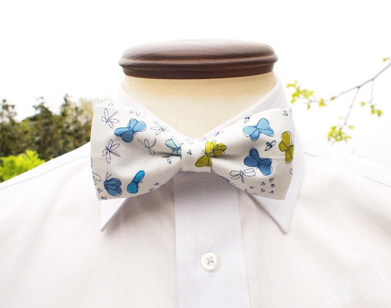 TATAN buzzing butterfly bow tie - Ties & Tie Clips - Other Materials White