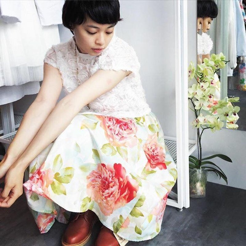 Floral A-skirt - 裙子/長裙 - 其他材質 