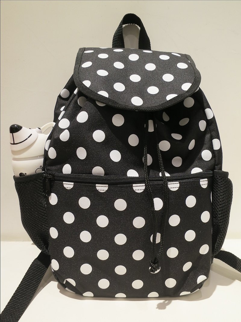 TiDi latest fashion little black and white backpack - กระเป๋าเป้สะพายหลัง - วัสดุกันนำ้ สีดำ