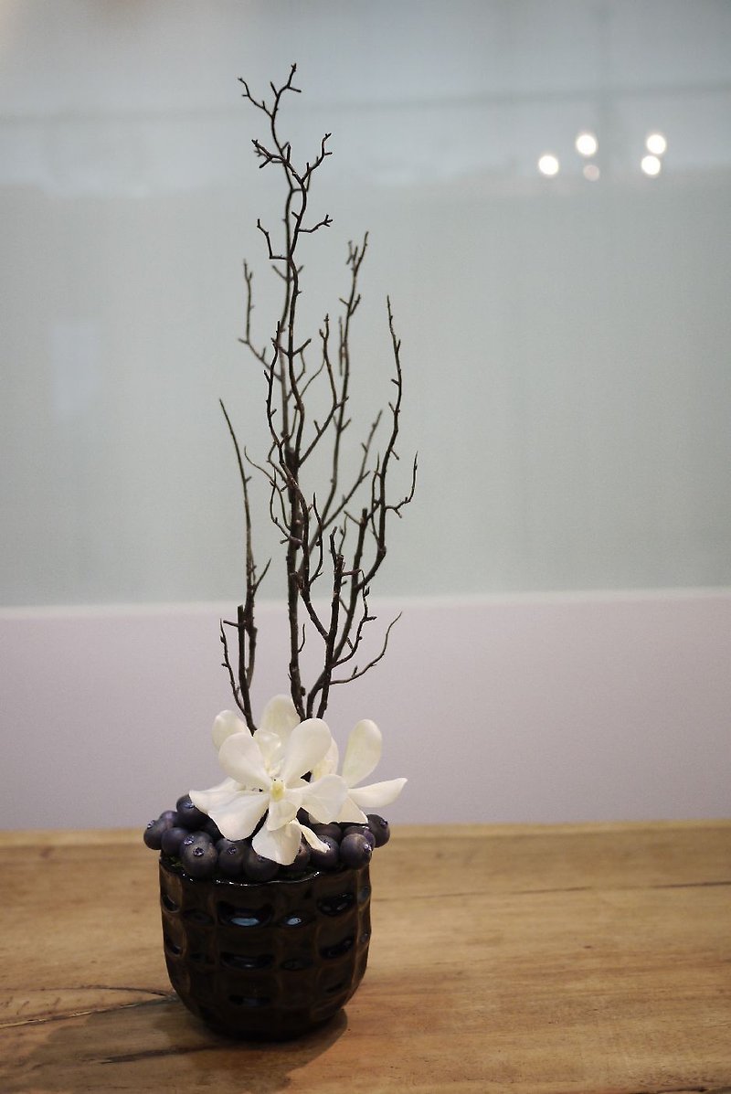 人造花 - 手感樹枝+白色萬代蘭 - 裝飾/擺設  - 其他材質 