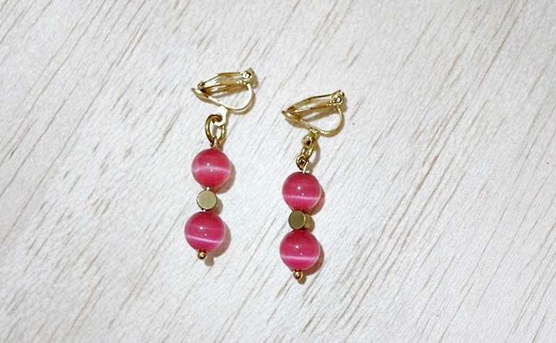 Bronze natural stone X <peach cat> - Clip-On earrings can be changed-hook // // - Earrings & Clip-ons - Copper & Brass Pink