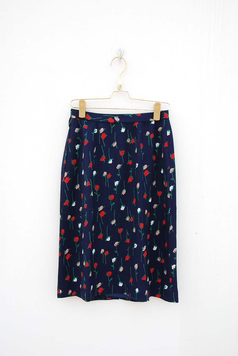 Vintage Floral Skirt - กระโปรง - วัสดุอื่นๆ 
